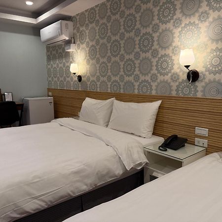 泊居旅店 Oursinn Hotel تايبيه المظهر الخارجي الصورة