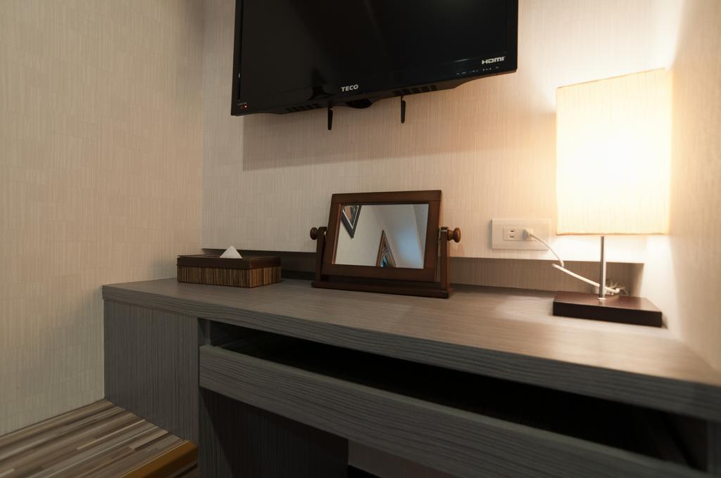 泊居旅店 Oursinn Hotel تايبيه المظهر الخارجي الصورة