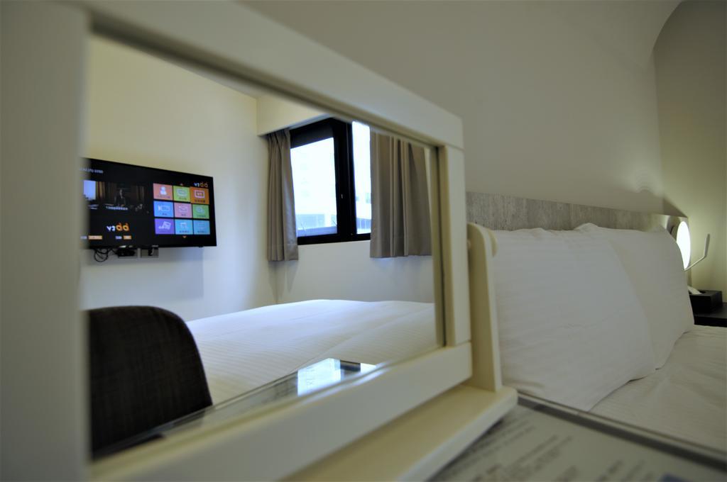 泊居旅店 Oursinn Hotel تايبيه المظهر الخارجي الصورة